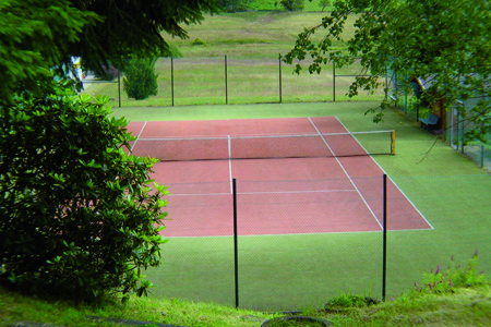 tennisplatz_02.jpg